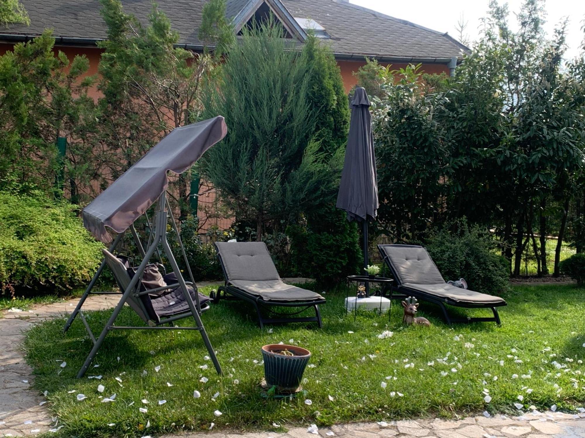 Vakarel Residence Bagian luar foto